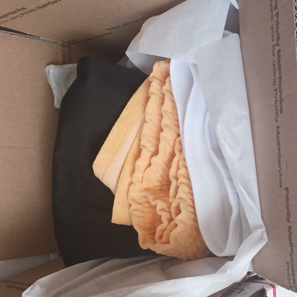 "NOT SO" Mystery Box - 1X - Picture 2 of 2